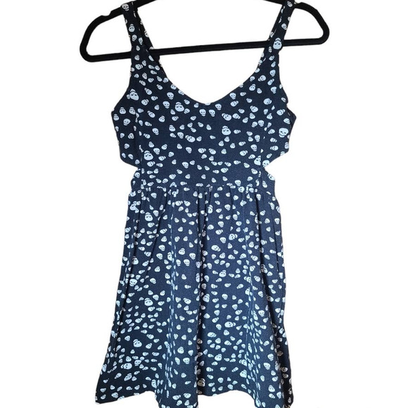 Derek Heart Dresses & Skirts - Derek Hearts Skull Dress